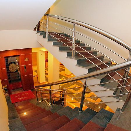 Lao Cai Galaxy Hotel Екстер'єр фото