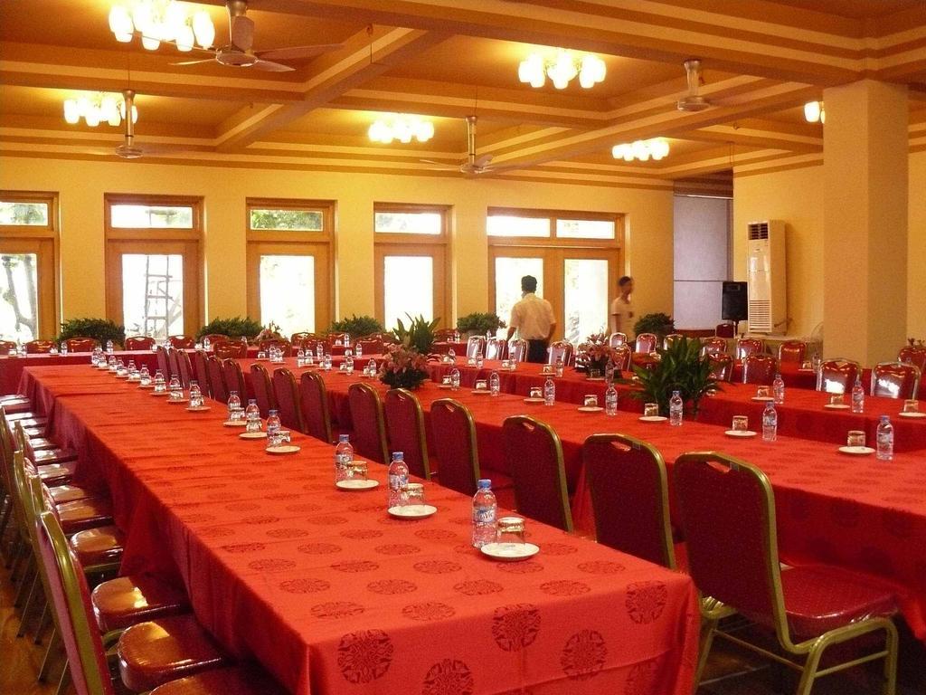 Lao Cai Galaxy Hotel Екстер'єр фото