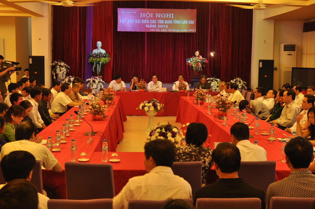 Lao Cai Galaxy Hotel Екстер'єр фото